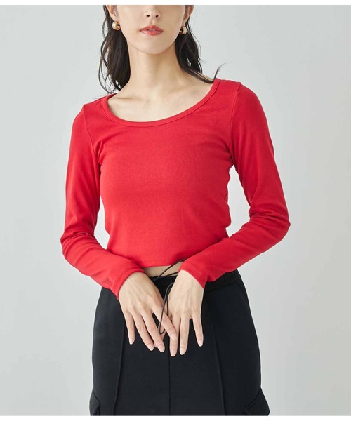 ANAP(アナップ)の「ベーシックUネックトップス(Tシャツ/カットソー・レディース・レッド/ホワイト/ブラック/グレー・FREE)」の1枚目の写真