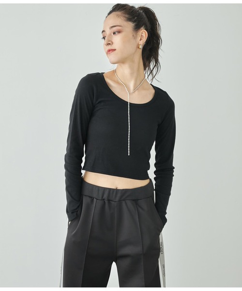 ANAP(アナップ)の「ベーシックUネックトップス(Tシャツ/カットソー・レディース・レッド/ホワイト/ブラック/グレー・FREE)」の14枚目の写真