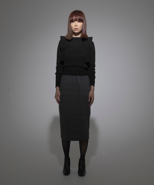 CAROLINA GLASER（カロリナ グレイサー）の「CAROLINA GLASER / ニット＋チェックワンピース（ワンピース・レディース・ブラック・ONE SIZE）」の15枚目の写真