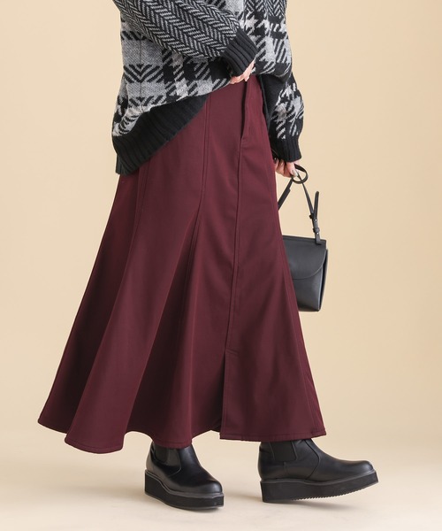 osharewalker（オシャレウォーカー）の「【機能素材】『裏ベロアマーメイドスカート』（スカート・レディース・ボルドー/ブラック/ベージュ/ネイビー・1/2）」の5枚目の写真