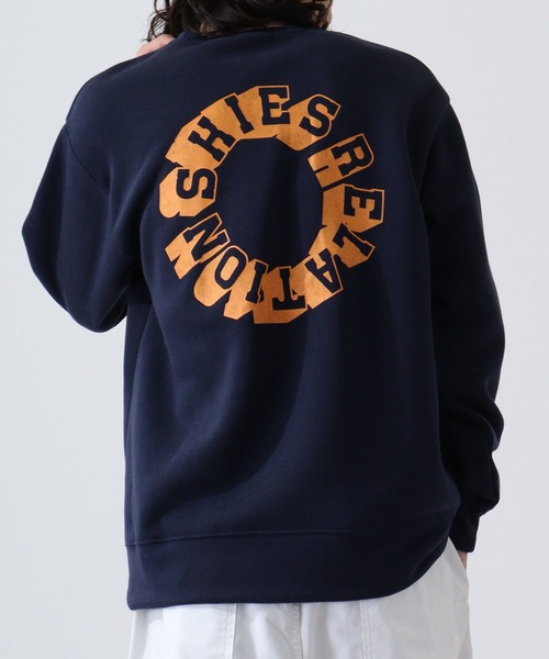 FUNALIVE(ファンアライブ)の「College logo print brushed lining sweatshirt / カレッジロゴ プリント 裏起毛トレーナー スウェット unisex(スウェット・メンズ・ネイビー系/アイボリー/チャコール/ホワイト/ブラック系1/ホワイト系/杢グレー/ベージュ/ブラック/グレー系/ブラック系2/ヘザーチャコール/グレイッシュベージュ/ブラック系3/ブラック系/チャコールグレー/グリーン系1/ネイビー/グリーン/ベージュ系・XL/M/L)」の20枚目の写真