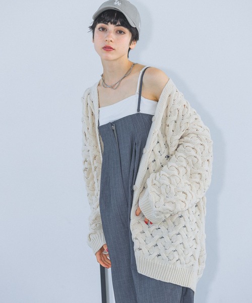 PAGEBOY(ページボーイ)の「ケーブルメッシュルーズカーディガン(カーディガン/ボレロ・レディース・ラベンダー/オフホワイト/ブラック・FREE)」の6枚目の写真