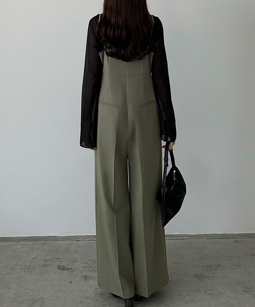 callautia（カラウティア）の「タックデザインワイドサロペット（サロペット/オーバーオール・レディース・グレー/ダークベージュ/ブラック・LARGE/MEDIUM/SMALL）」の21枚目の写真