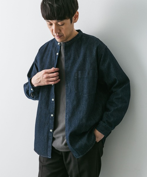 URBAN RESEARCH DOORS(アーバンリサーチドアーズ)の「デニムバンドカラーシャツ(シャツ/ブラウス・メンズ・ワンウォッシュ/ライトインディゴブルー・LARGE/MEDIUM)」の20枚目の写真