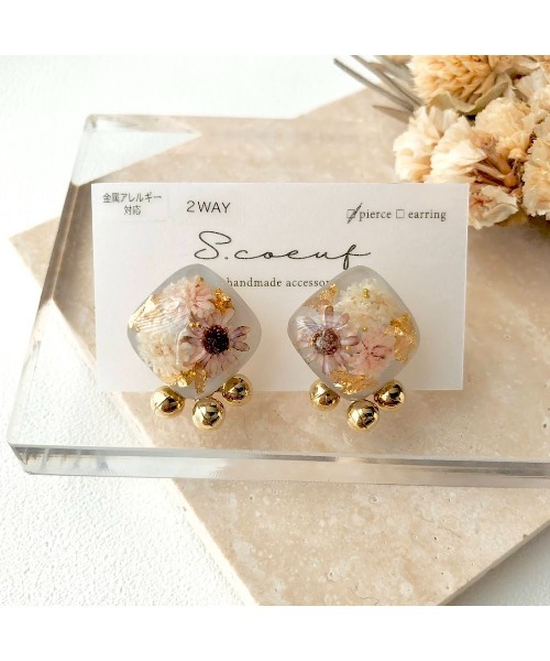 tone(トーン)の「【S.coeuf】【S.coeuf】金属アレルギー対応ピアス お花のスクエア×ゴールドボール(MA)(ピアス(両耳用)・レディース・グレー/ピンク・FREE)」の1枚目の写真