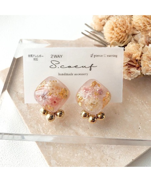 tone(トーン)の「【S.coeuf】【S.coeuf】金属アレルギー対応ピアス お花のスクエア×ゴールドボール(MA)(ピアス(両耳用)・レディース・グレー/ピンク・FREE)」の2枚目の写真