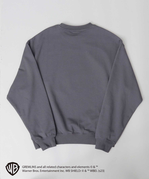 A.M.S.（エーエムエス）の「GREMRINS グレムリン バンドTシャツ風 ギズモプリント 裏パイル クルーネック スウェット トレーナー（Tシャツ/カットソー・メンズ・ヘザーグレー/スミクロ・L/M）」の4枚目の写真