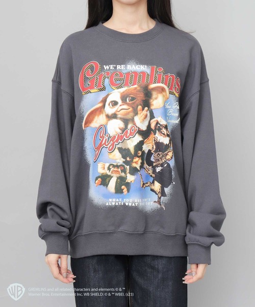 A.M.S.（エーエムエス）の「GREMRINS グレムリン バンドTシャツ風 ギズモプリント 裏パイル クルーネック スウェット トレーナー（Tシャツ/カットソー・メンズ・ヘザーグレー/スミクロ・L/M）」の20枚目の写真