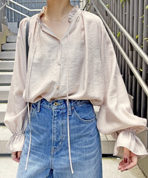 Spick & Span ハイブリットフリルカラーボリュームスリーブブラウス 黒 Spick＆Span シャツ ブラウス 「追加2」ハイブリットフリル