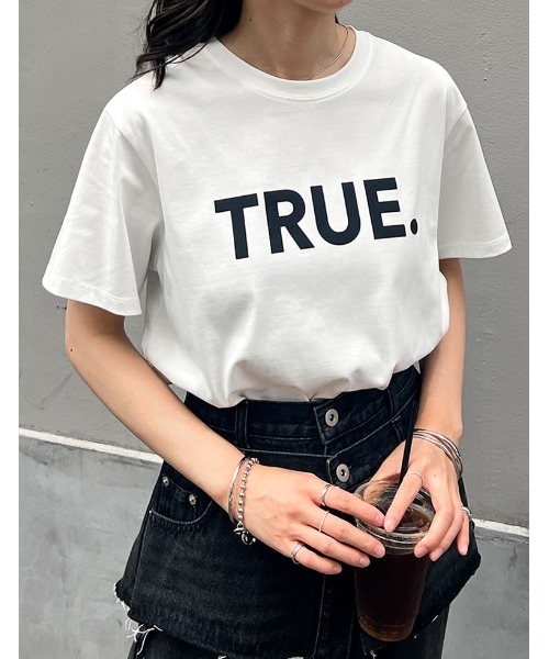 Re:EDIT（リエディ）の「[UVカット][接触冷感][紫外線対策]TRUEメタリックロゴプリントTシャツ（Tシャツ/カットソー・レディース・ホワイト×シルバー/チャコールグレー/ブラック/ホワイト×ゴールド/ホワイト×ブラック・MEDIUM/LARGE）」の9枚目の写真