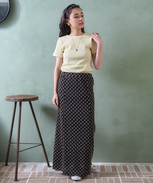 FREAK'S STORE（フリークスストア）の「フラワーストレッチ マーメイドスカート（スカート・レディース・ナチュラル/オフホワイト/ブラック/チャコールグレー・ﾌﾘ-）」の6枚目の写真