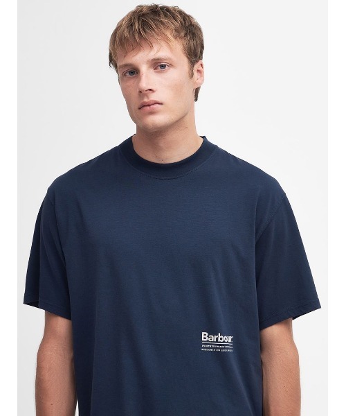 Barbour(バブアー)の「"Heritage + / ヘリテージ プラス" Portland アーカイブ プリント Tシャツ(Tシャツ/カットソー・メンズ・ネイビー/ベージュ/オリーブ・X-SMALL/SMALL/MEDIUM)」の20枚目の写真