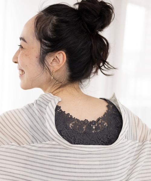 studio CLIP（スタディオクリップ）の「2WAYレースタンクトップ[プチ・プラスサイズあり]（タンクトップ・レディース・スモーク/ライトグレー/アイボリー/カーキ/オフホワイト/イエロー/ラベンダー/モカ/ブラック・X-LARGE/XXX-LARGE/LARGE/MEDIUM/XX-LARGE/PF）」の21枚目の写真