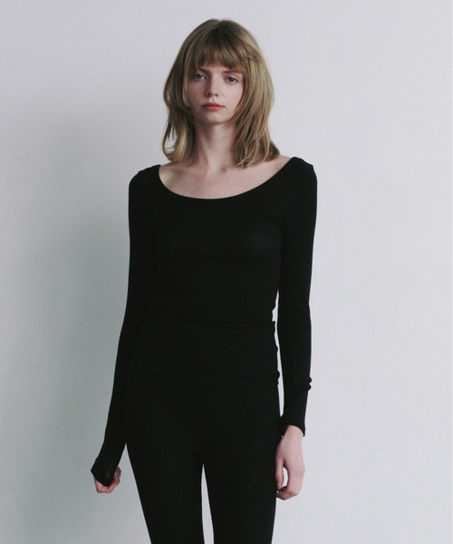 Priv. Spoons Club（プライベートスプーンズクラブ）の「cashmere silk blend long sleeve / カシミヤシルクブレンド Uネック長袖リブカットソー（トップス単品/セットアップ可能）（Tシャツ/カットソー・レディース・ブラック/グレー・FREE）」の14枚目の写真