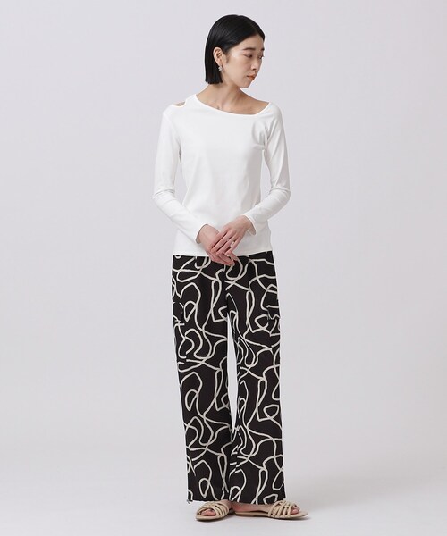 GALLEST（ギャレスト）の「◆アシンメトリ―カットアウトトップス（Tシャツ/カットソー・レディース・ブラック/ライトグリーン/ホワイト系・38）」の7枚目の写真