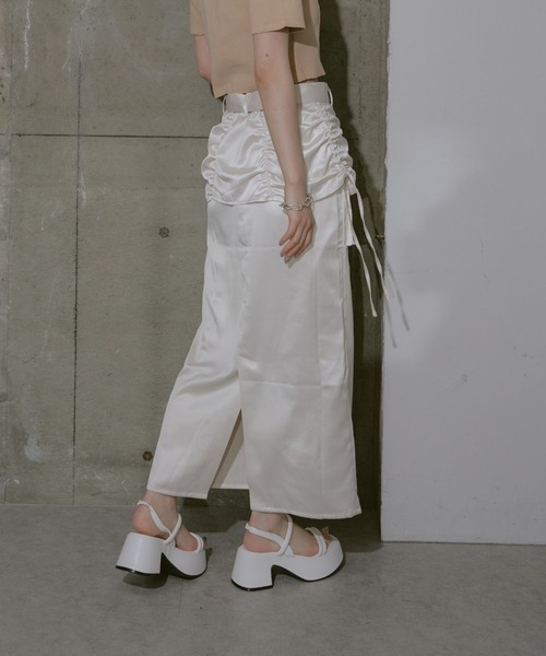 RAY CASSIN（レイカズン）の「ポケットベルト付きスカート（スカート・レディース・ブラック/ブルー/ホワイト・FREE）」の8枚目の写真