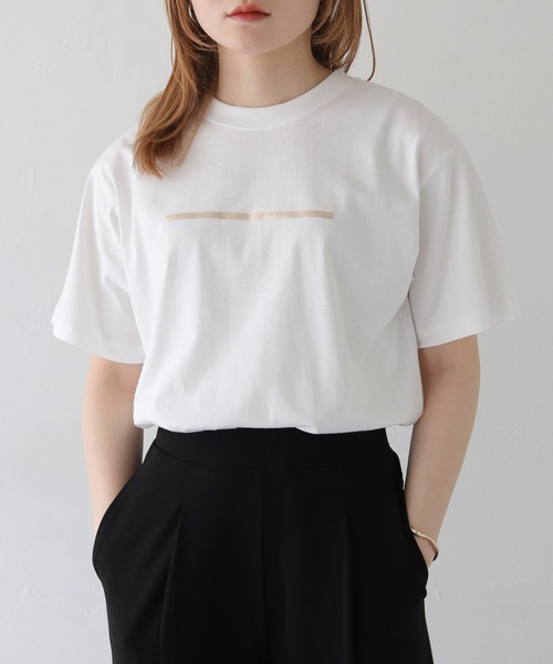 HER CLOSET(ハークローゼット)の「【shemoshelly】WEB限定箔ラインロゴTシャツ(Tシャツ/カットソー・レディース・ホワイト×ブラック/ブラック×シルバー/オフホワイト・M/L/S)」の5枚目の写真