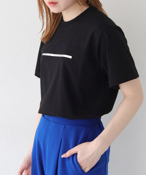 HER CLOSET(ハークローゼット)の「【shemoshelly】WEB限定箔ラインロゴTシャツ(Tシャツ/カットソー・レディース・ホワイト×ブラック/ブラック×シルバー/オフホワイト・M/L/S)」の16枚目の写真