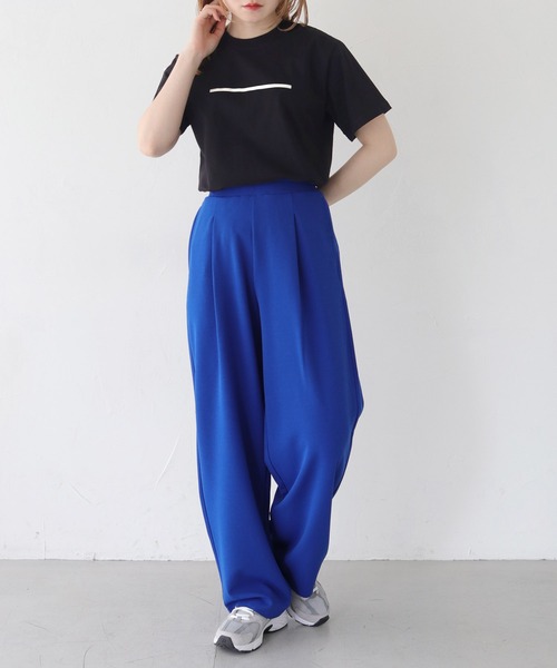 HER CLOSET(ハークローゼット)の「【shemoshelly】WEB限定箔ラインロゴTシャツ(Tシャツ/カットソー・レディース・ホワイト×ブラック/ブラック×シルバー/オフホワイト・M/L/S)」の17枚目の写真