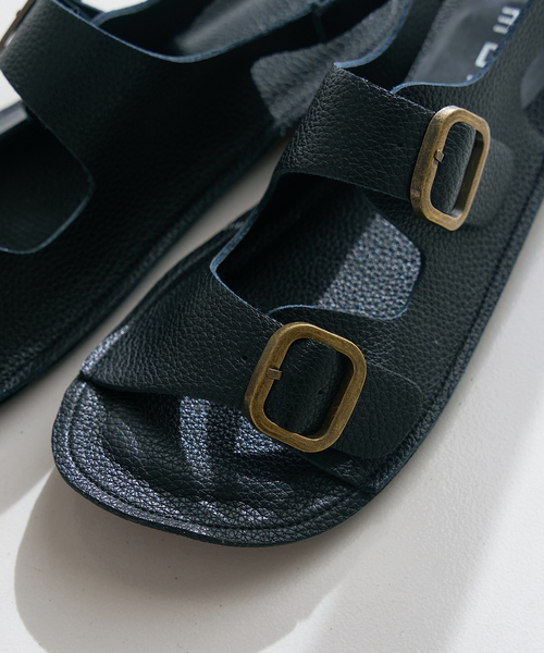 MOHI（モヒ）の「【MOHI】バックストラップ ベルテッド　バックルサンダル（サンダル・レディース・ブラック/オフホワイト・36/37/38）」の5枚目の写真