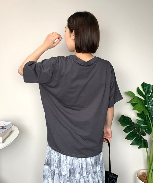 CRB（シーアールビー）の「アニマルプリント半袖ビッグTシャツ（Tシャツ/カットソー・レディース・オフホワイト/オートミール/チャコール・F）」の22枚目の写真