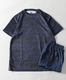 NYLAUS（ナイラス）の「吸汗速乾 総柄プリント ドライメッシュ 半袖Tシャツ / イージーショートパンツ セットアップ（スポーツグッズ・メンズ）」