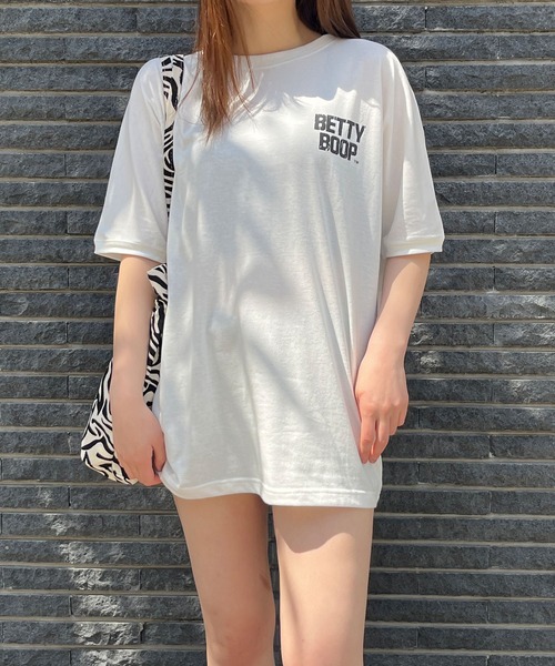 GLAMOROUS JANE(グラマラスジェーン)の「バックプリントBETTTY BOOPビックTシャツ(Tシャツ/カットソー・レディース・モスグリーン/ブラック/オフホワイト・FREE)」の7枚目の写真