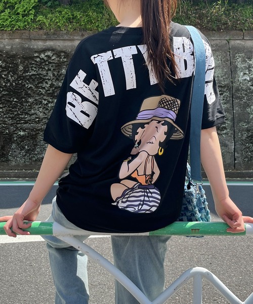 GLAMOROUS JANE(グラマラスジェーン)の「バックプリントBETTTY BOOPビックTシャツ(Tシャツ/カットソー・レディース・モスグリーン/ブラック/オフホワイト・FREE)」の11枚目の写真