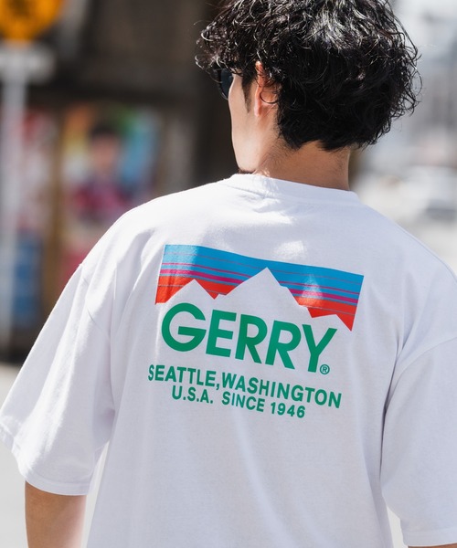 GERRY（ジェリー）の「【GERRY】別注 バックプリント/ワンポイント 刺しゅう 半袖Tシャツ（Tシャツ/カットソー・メンズ・ホワイト/ブラック系1/パープル系1/グレー系1/パープル/ブラック系/ブルー系/カーキ系/ブルー系1/カーキ系1/ブラック/カーキ/ホワイト系/ホワイト系1/ブルー/グレー/パープル系/グレー系/カーキ系2/ブラック系2/パープル系2/ブルー系2/グレー系3/グレー系2/ホワイト系2/ホワイト系3/ブラック系3/パープル系3/カーキ系3/ブルー系3・SMALL/MEDIUM/LARGE/X-LARGE）」の2枚目の写真