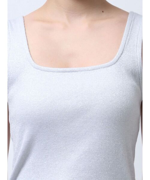 EMODA(エモダ)の「ボックスリブタンクトップ(タンクトップ・レディース・ホワイト/ブルー/グレー/ブラック・FREE)」の6枚目の写真