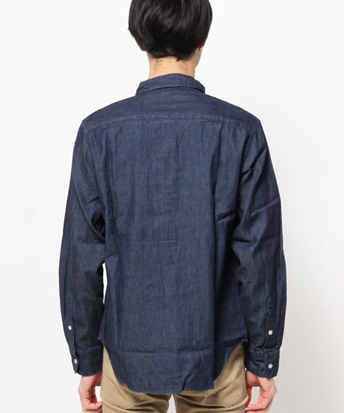 SEVENDAYS=SUNDAY（セブンデイズサンデイ）の「４．５ｏｚデニム　ボタンダウン長袖シャツ（シャツ/ブラウス・メンズ・インディゴブルー/ライトインディゴブルー・MEDIUM/LARGE/SMALL）」の7枚目の写真