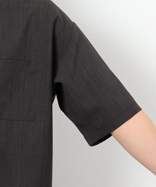 COMME CA ISM(コムサイズム)の「ファンクショナル リネンライク 布帛Tシャツ(Tシャツ/カットソー・メンズ・モカ/カーキ/ベージュ/ブラック・MEDIUM/LARGE/X-LARGE)」の18枚目の写真