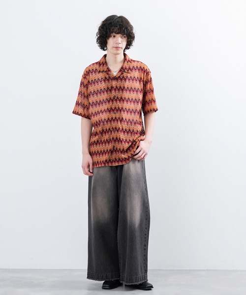  j.n.r.d（ジェー・エヌ・アール・ディー）の「j.n.r.d/バルファレース幾何学柄シャツ（シャツ/ブラウス・メンズ・ベージュ/オレンジ/チャコールグレー・L/LL/M）」の12枚目の写真