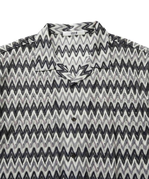 j.n.r.d（ジェー・エヌ・アール・ディー）の「j.n.r.d/バルファレース幾何学柄シャツ（シャツ/ブラウス・メンズ・ベージュ/オレンジ/チャコールグレー・L/LL/M）」の6枚目の写真
