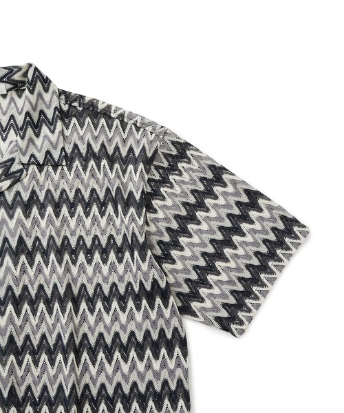  j.n.r.d（ジェー・エヌ・アール・ディー）の「j.n.r.d/バルファレース幾何学柄シャツ（シャツ/ブラウス・メンズ・ベージュ/オレンジ/チャコールグレー・L/LL/M）」の5枚目の写真