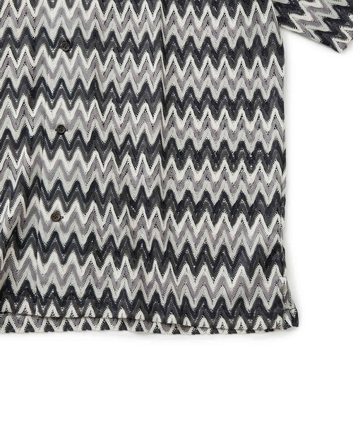  j.n.r.d（ジェー・エヌ・アール・ディー）の「j.n.r.d/バルファレース幾何学柄シャツ（シャツ/ブラウス・メンズ・ベージュ/オレンジ/チャコールグレー・L/LL/M）」の4枚目の写真