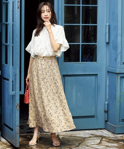 nissen（ニッセン）の「小花柄プリーツスカート（スカート・レディース・ブラック/オフホワイト/グリーン・M/L/LL/S）」の5枚目の写真