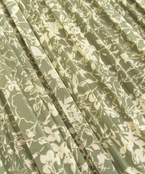 nissen（ニッセン）の「小花柄プリーツスカート（スカート・レディース・ブラック/オフホワイト/グリーン・M/L/LL/S）」の15枚目の写真