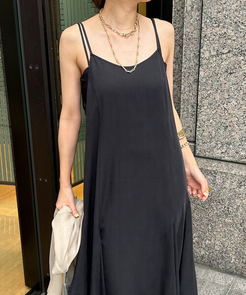 DouDou(ドゥドゥ)の「フィブリルキャミワンピース(ワンピース・レディース・ベージュ/ブラック・FREE)」の18枚目の写真