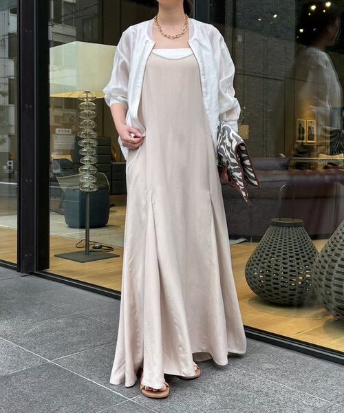 DouDou(ドゥドゥ)の「フィブリルキャミワンピース(ワンピース・レディース・ベージュ/ブラック・FREE)」の8枚目の写真