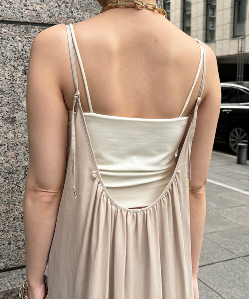 DouDou(ドゥドゥ)の「フィブリルキャミワンピース(ワンピース・レディース・ベージュ/ブラック・FREE)」の12枚目の写真