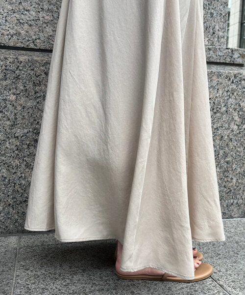 DouDou(ドゥドゥ)の「フィブリルキャミワンピース(ワンピース・レディース・ベージュ/ブラック・FREE)」の10枚目の写真