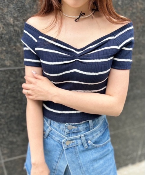 ipugo(イプゴ)の「ipugo/イプゴ ボーダーリブクロップド Tシャツ 秋物 秋服 2026年秋冬(Tシャツ/カットソー・レディース・アイボリー/ネイビー・FREE)」の21枚目の写真