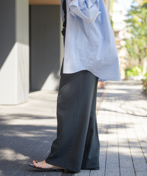 Spick & Span（スピックアンドスパン）の「≪WEB限定追加≫センタープレスワイドパンツ（スラックス・レディース・ベージュ/チャコールグレー・36/34/38）」の17枚目の写真