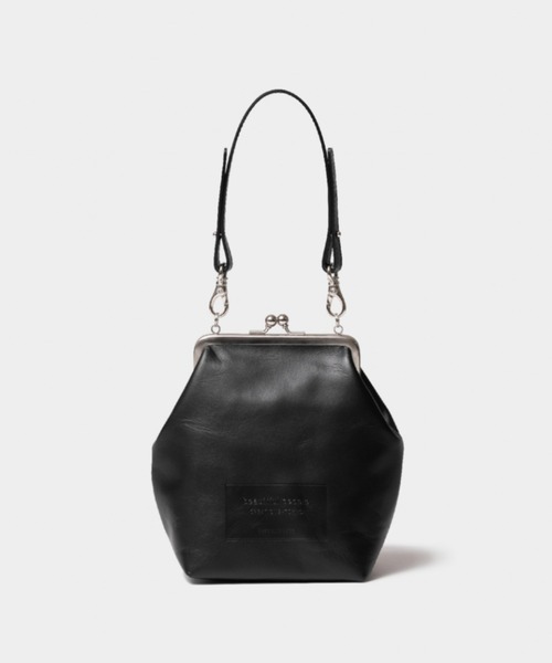 beautiful people(ビューティフルピープル)の「beautiful people clasp shoulder hand pouch 1000511966(ポーチ・レディース・ブラック/カーキ/グレー・FREE)」の2枚目の写真