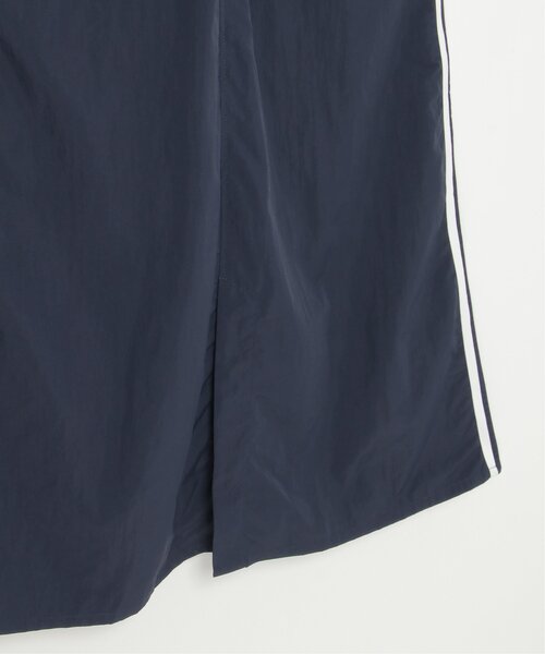 VENCEEXCHANGE（ヴァンスエクスチェンジ）の「ナイロンサイドラインジャンスカ（ジャンパースカート・レディース・ネイビー/ベージュ/カーキ・FREE）」の8枚目の写真