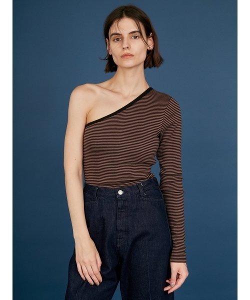 styling/（スタイリング）の「【MILLER×styling/】ワンショルダーボディスーツ（Tシャツ/カットソー・レディース・ネイビー/ブラウン/ピンク/アイボリー/ブラック・FREE）」の13枚目の写真