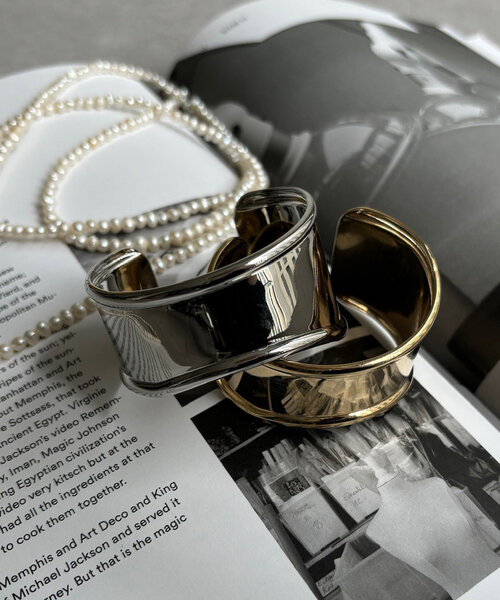 DouDou（ドゥドゥ）の「ワイドバングル（ブレスレット・レディース・ゴールド/シルバー・FREE）」の14枚目の写真