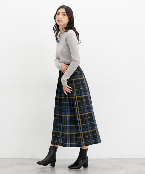 Honeys（ハニーズ）の「ラメ入りリブニット（ニット/セーター・レディース・ブルー/アイボリー/ブラック/グレイッシュベージュ・S/M/L/LL）」の13枚目の写真