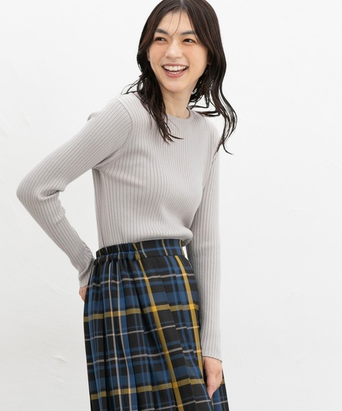 Honeys（ハニーズ）の「ラメ入りリブニット（ニット/セーター・レディース・ブルー/アイボリー/ブラック/グレイッシュベージュ・S/M/L/LL）」の14枚目の写真